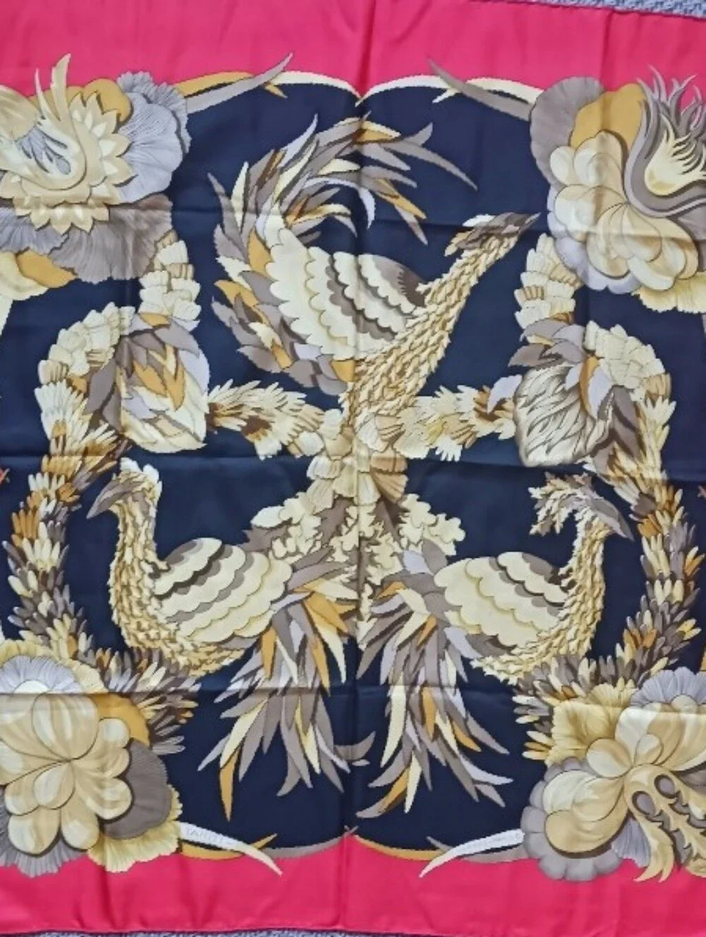 Vintage Hermes Thaiti  Carre 90s Designed By Caty Latham Silk Scarf 35" - Picture 7 of 7
